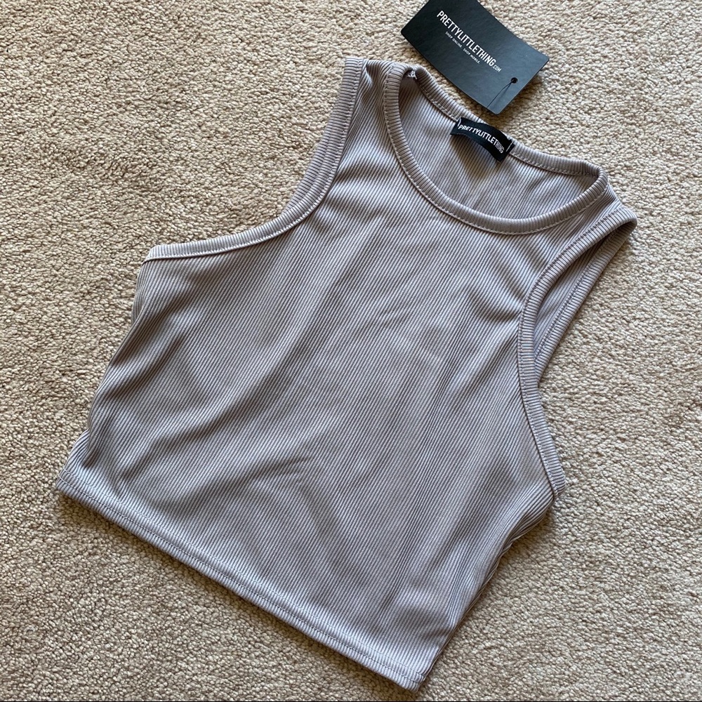 PrettyLittleThing grey crop top (S) NWT